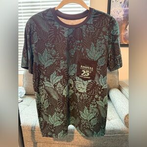 Disney Animal Kingdom 25th Anniversary Men's Tee - Green and Black